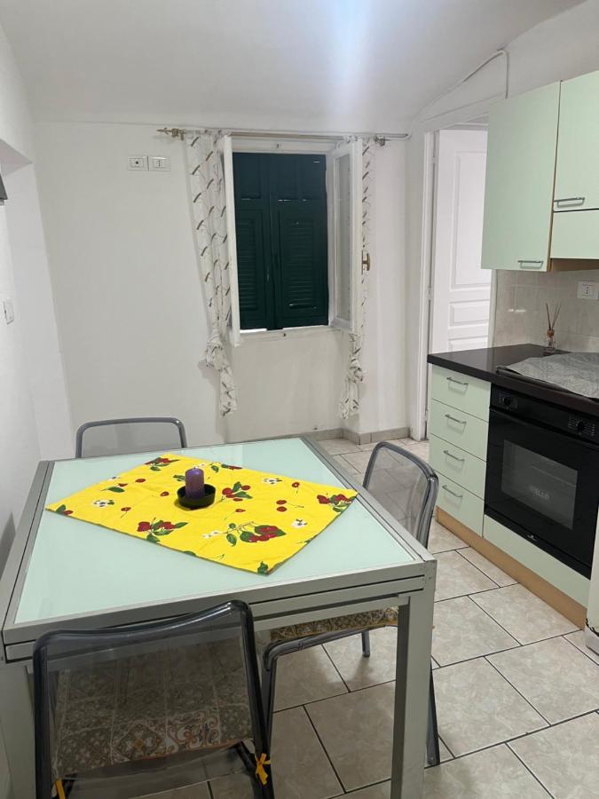 Apartmán Via Garibaldi 32 Ventimiglia Exteriér fotografie