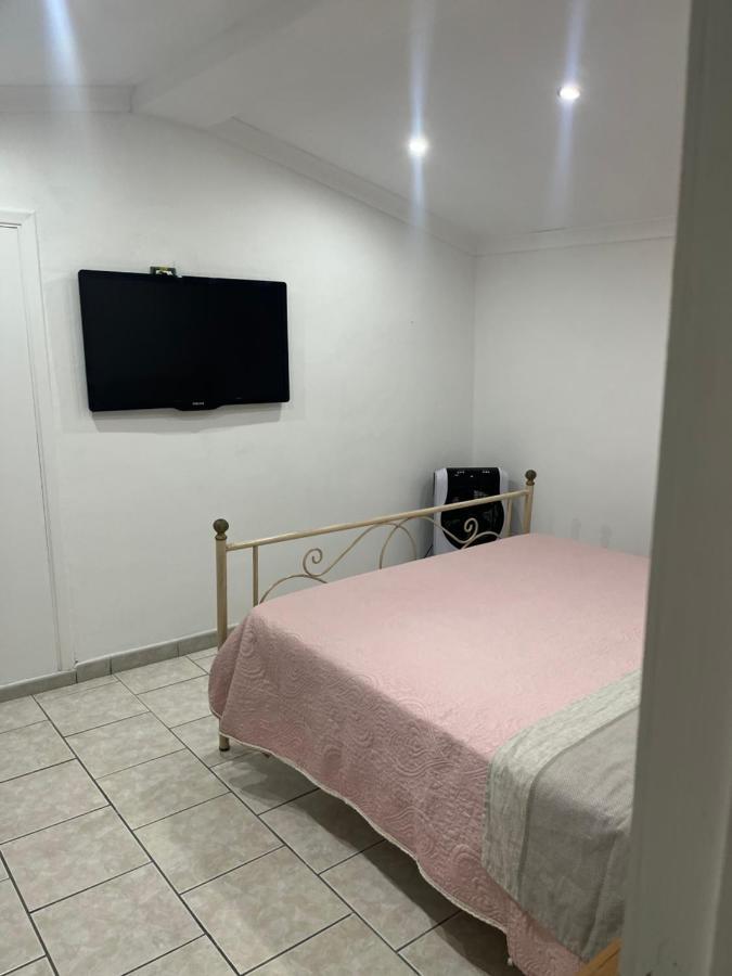 Apartmán Via Garibaldi 32 Ventimiglia Exteriér fotografie
